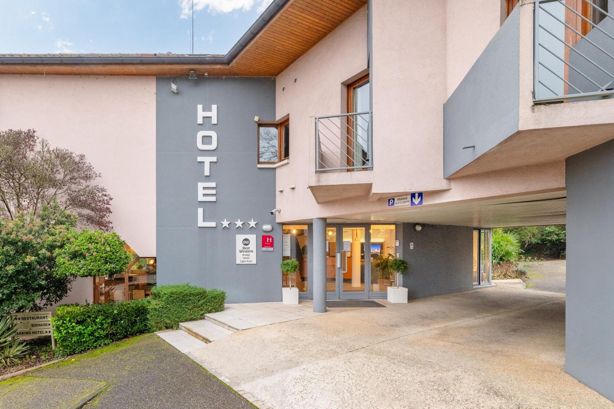 Best Western Bridge Hotel Lyon East Jons Zewnętrze zdjęcie